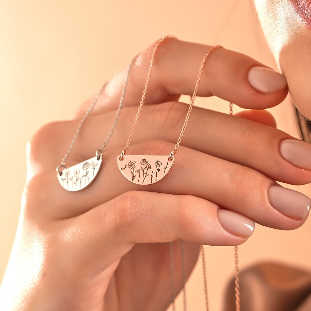 Custom Birth Month Flower Neck - مراجعة Birth Flower Necklace وسعره