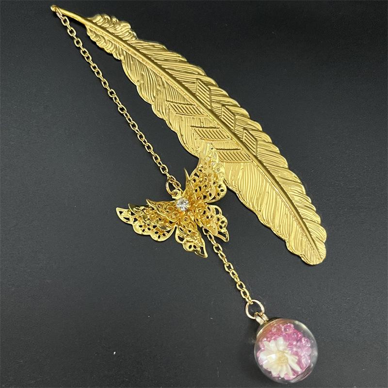 1PC Metal Bookmark Creative Im - مراجعة Dried Flower Bookmark وسعره