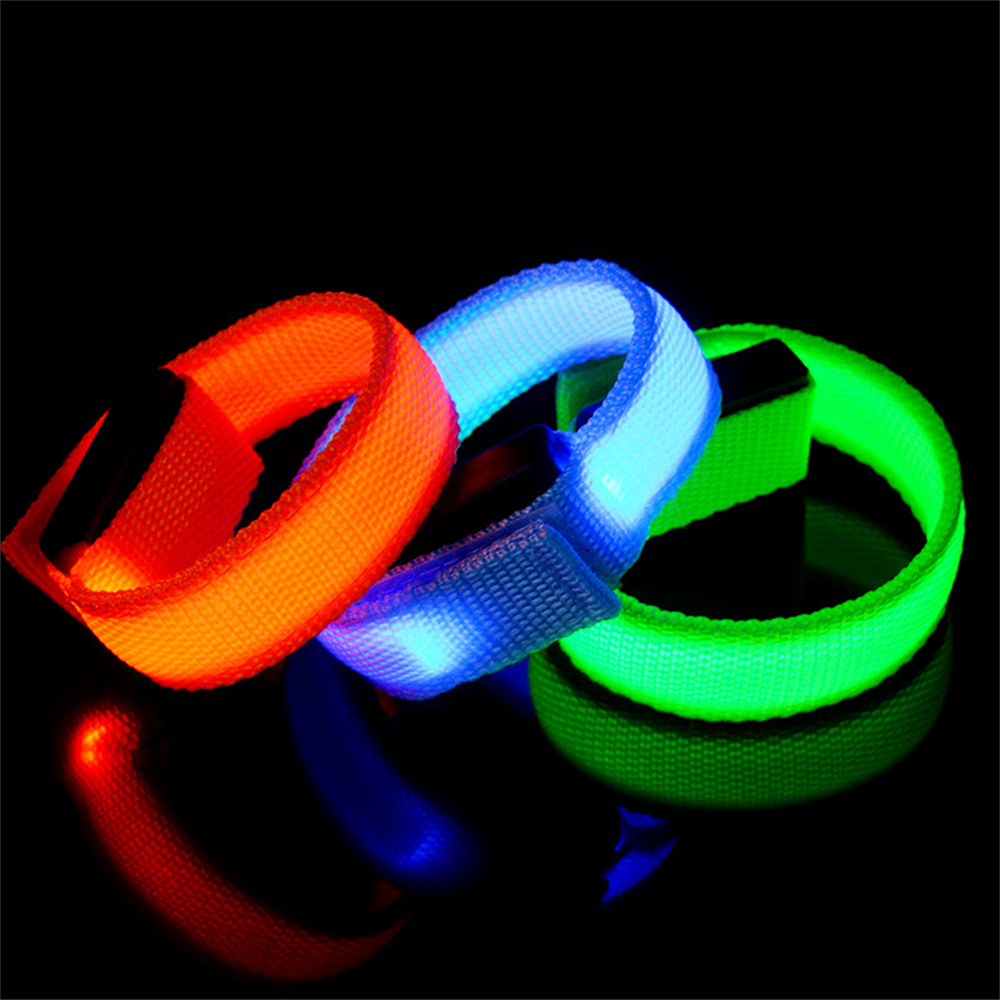 LED Reflective Bracelet Nylon  - مراجعة Coordinates Bracelet وسعره