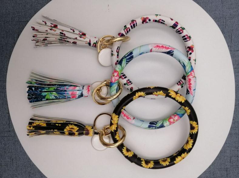 Sunflower Cactus Monogrammed K - مراجعة Monogram Keychain Leather وسعره