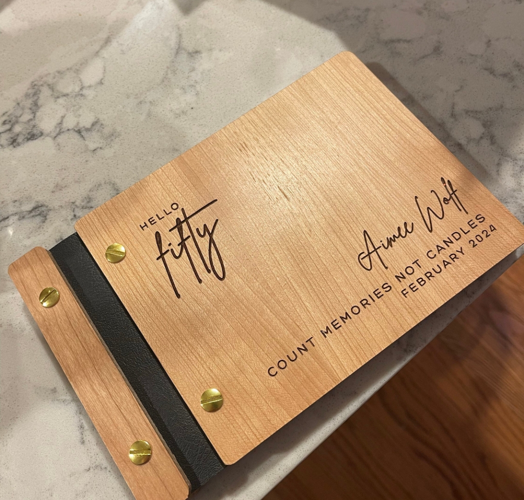 Birthday Guestbook Personalize - مراجعة Custom Photo Book وسعره