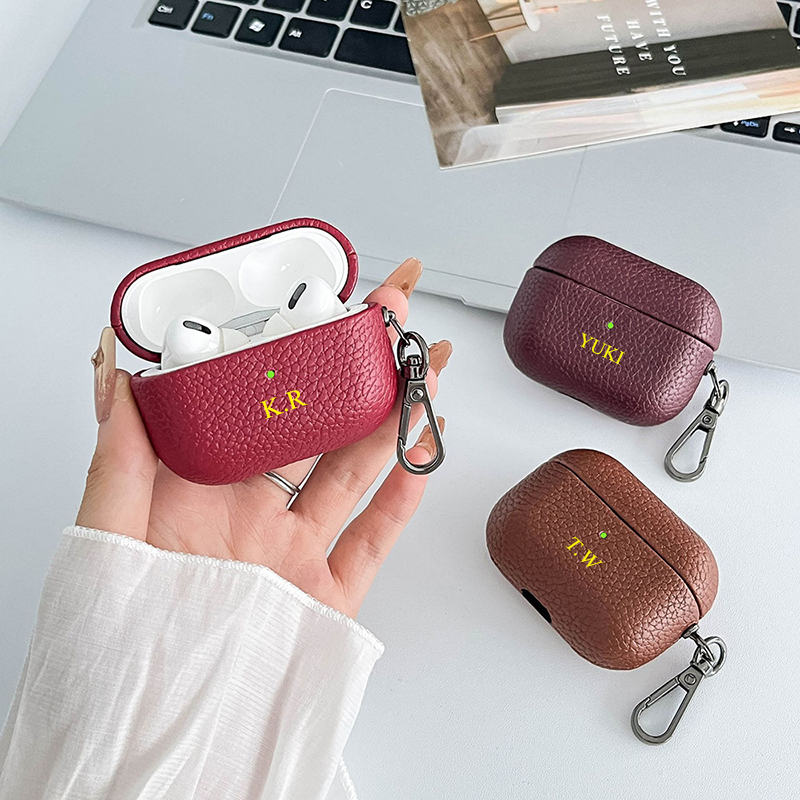 Fashion Cute Mini DIY Earphone - مراجعة Monogram Keychain Leather وسعره