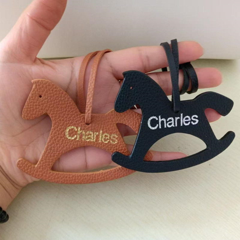Custom Initial Fashion Horse B - مراجعة Monogram Keychain Leather وسعره