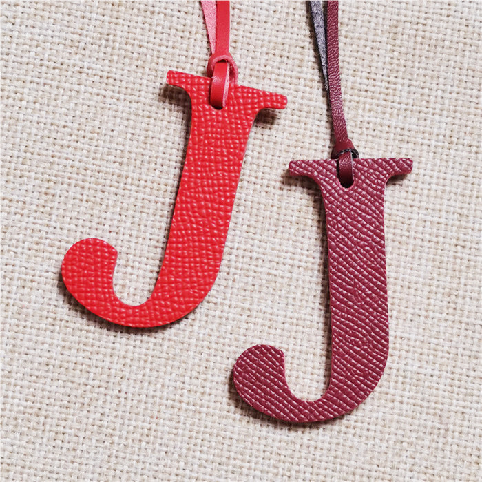 English Letter H I J K L M N A - مراجعة Monogram Keychain Leather وسعره
