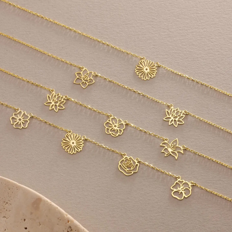 Customized Birth Flowers Neckl - مراجعة Birth Flower Necklace وسعره