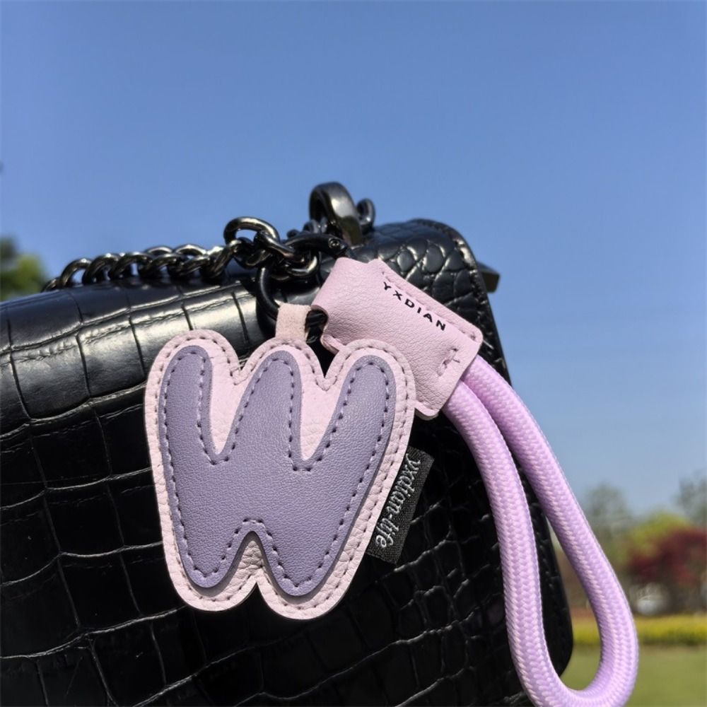 Sweet 26 Letter Keychain PU Le - مراجعة Monogram Keychain Leather وسعره